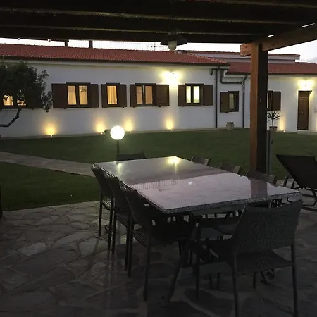 Finagliosu Villa